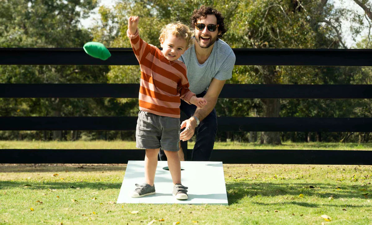 LUXE OUTDOOR ALL-WEATHER CORNHOLE